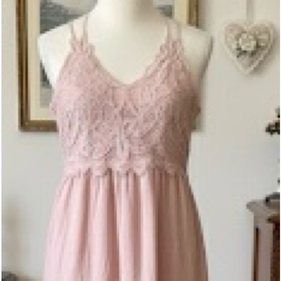 entro Dresses & Skirts - Entro Pink Lace Party Dress. Size XS petite.